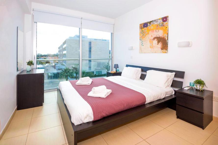Laila - Coralli Beachfront Apartment Protaras Exterior foto
